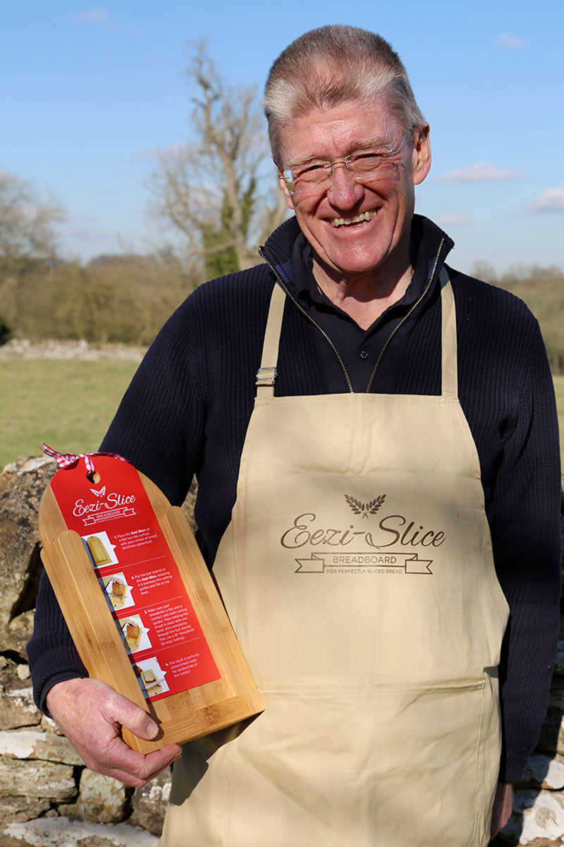Eezi-Slice Breadboard, Breadknife and Apron Set