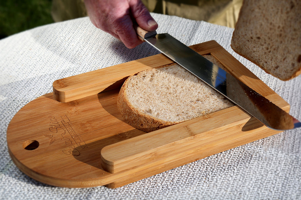 Eezi-Slice Breadboard and Breadknife Set
