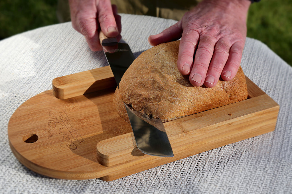 Eezi-Slice Breadboard and Breadknife Set
